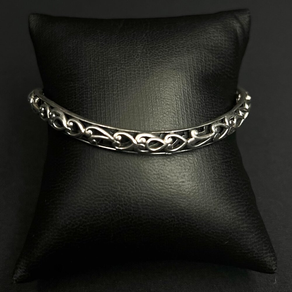 JAI Silver Bangle Bracelet